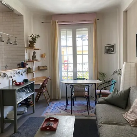 Apartament Cosy *