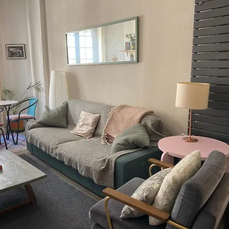 Cosy 아파트